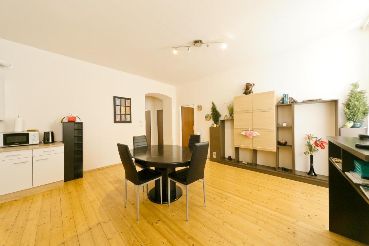 Apartments In Vienna Near Schoenbrunn & Westbahnhof - Keyless Check-In Extérieur photo