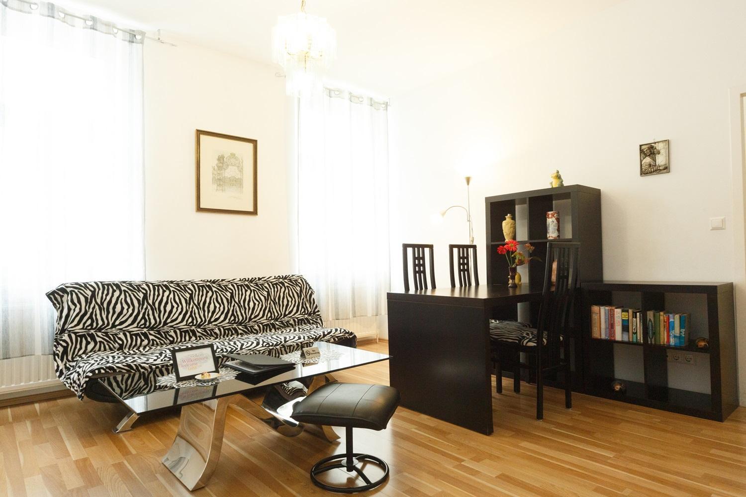 Apartments In Vienna Near Schoenbrunn & Westbahnhof - Keyless Check-In Extérieur photo