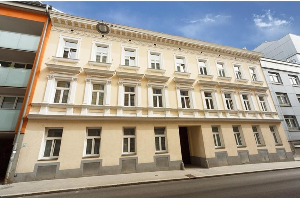 Apartments In Vienna Near Schoenbrunn & Westbahnhof - Keyless Check-In Extérieur photo